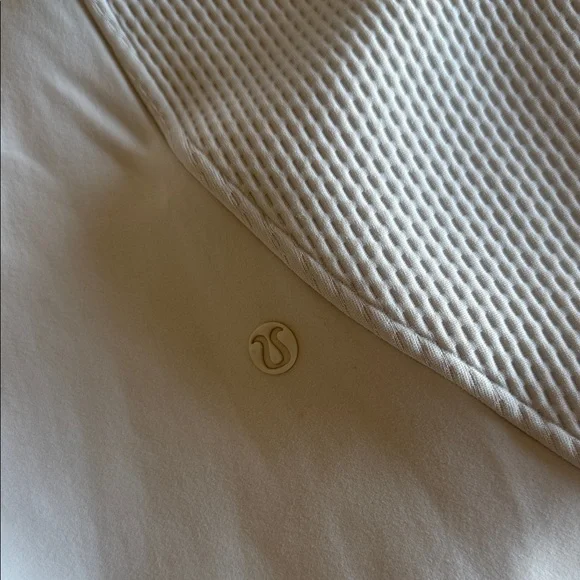 Lululemon Mixed Fabric Relaxed-Fit Tapered High-Rise Pant - medium - Picture 6 of 6